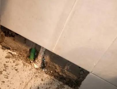 定南楼顶漏水维修公司分享下修复水管漏水的几种小方法